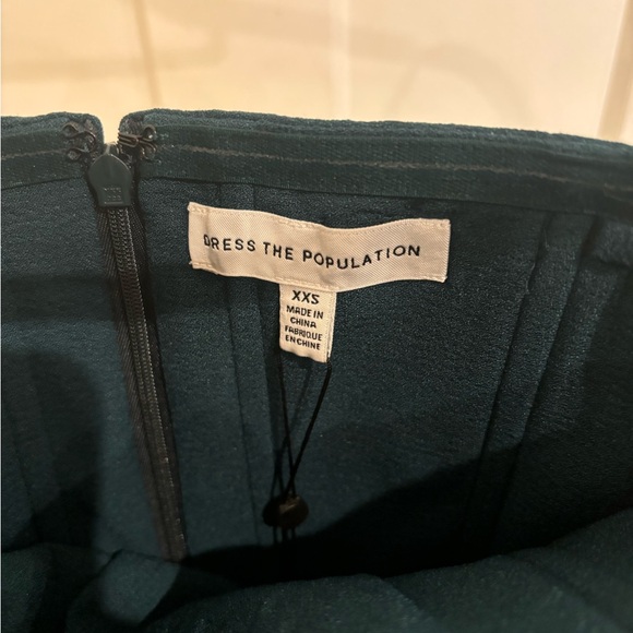 Dress The Population - Picture 7 of 7